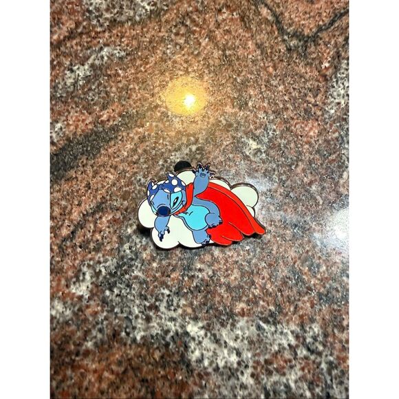 Disney Fantasy Flights Mystery Pin Pack- Stitch - Picture 2 of 3